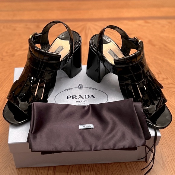 PRADA Patent Leather Kilt Block-Heel Sandals - Picture 7 of 15